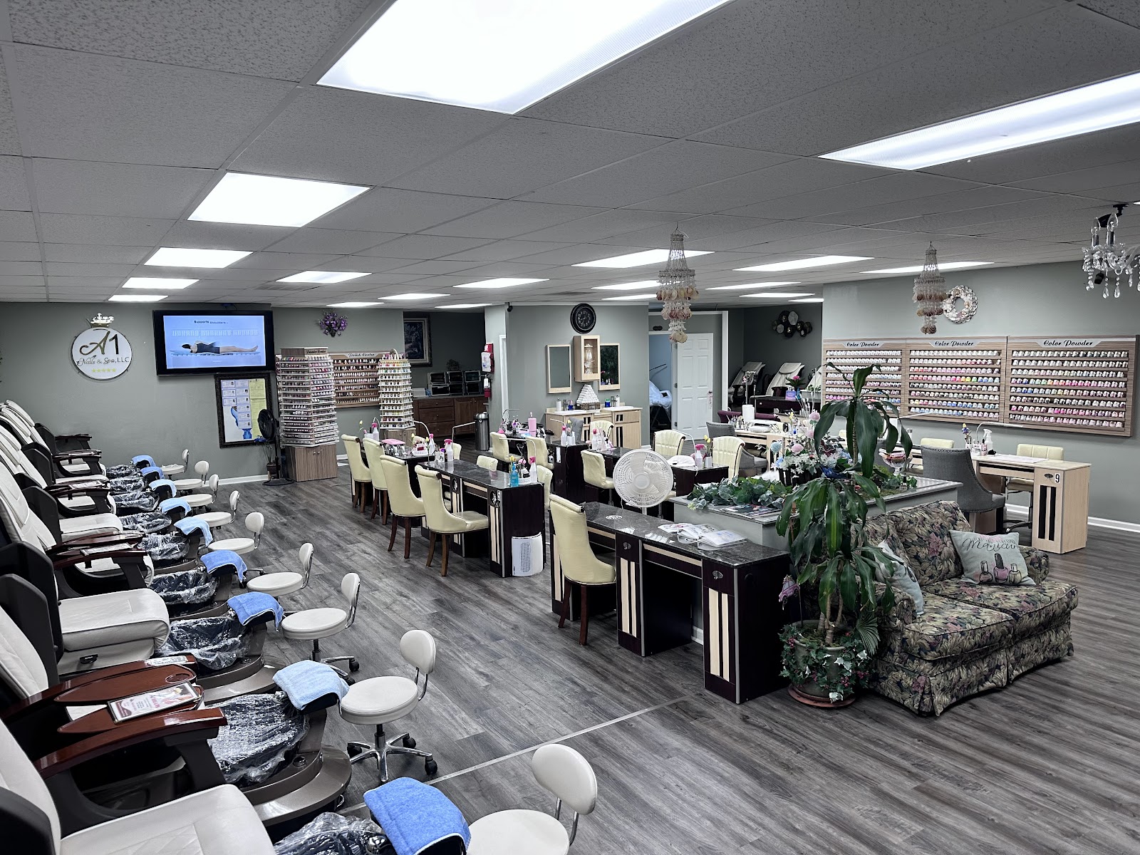 A1 Nail & Spa, LLC nail photo 7